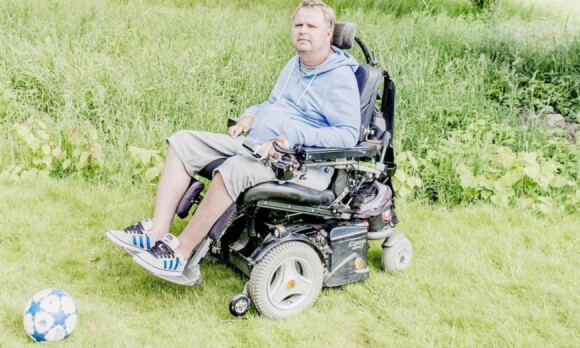 - Da jeg ble lam hadde jeg to valg, enten å la det skure og gå, eller å stå på